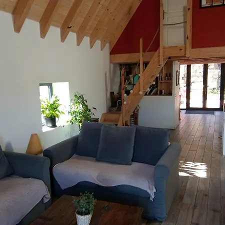La Maison Lotoise D'alice Et Jeanne Holiday home